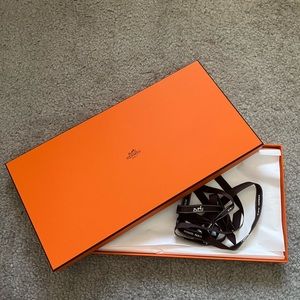 Hermes Orange box with ribbons + shipping boxes